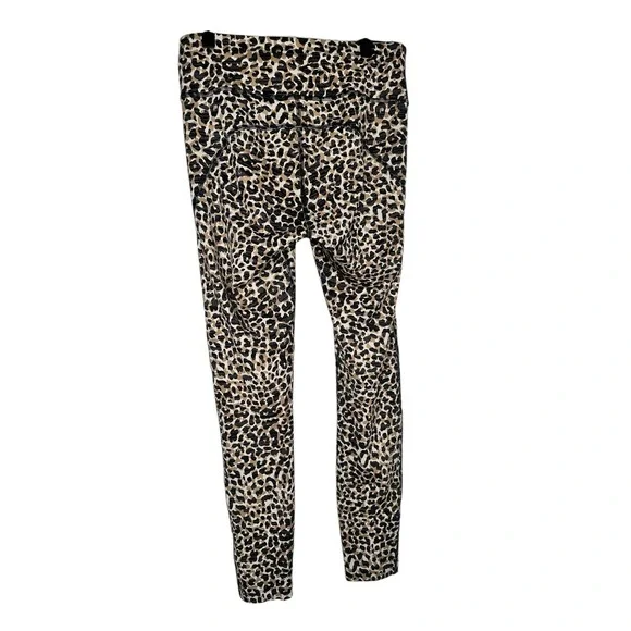 Outdoor Voices Leopard Cheetah TechSweat Flex Move Free 7/8 Leggings Small S C - Picture 3 of 5